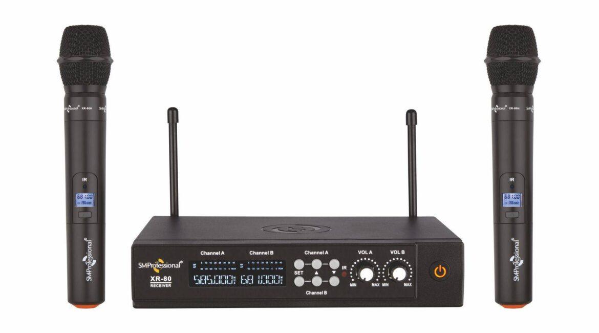 Studiomaster Professional XR 80 HH Dual UHF Wireless Receiver and Handheld Microphones